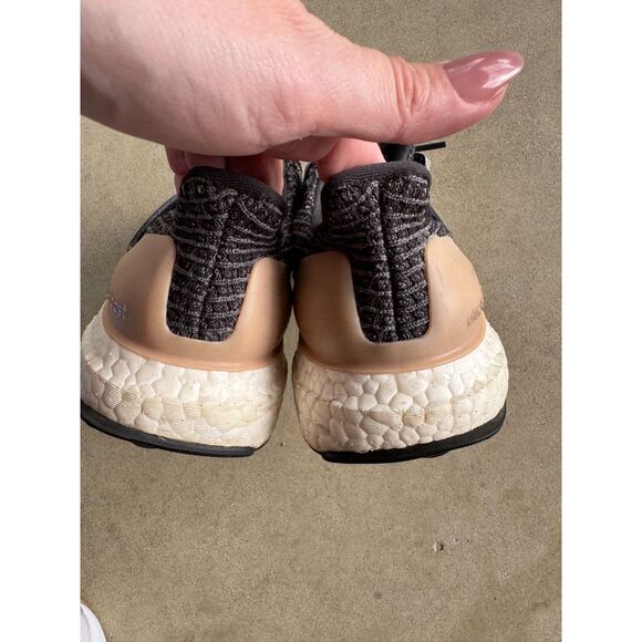 Adidas UltraBoost 4.0 Running Shoes Women's 6 Mocha Gray Athletic Sneaker BB6151 - Picture 6 of 12